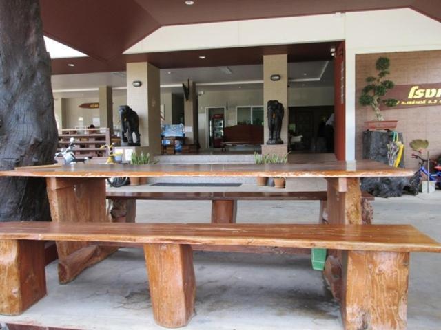 Porn 3 Hotel Khon Kaen Exteriér fotografie